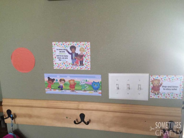 Daniel Tiger Birthday Party with Free Printables! - Sometimes Crafty